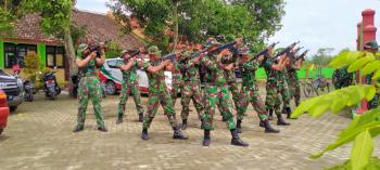 Siapkan Upacara Penutupan, Satgas TMMD 110 Bojonegoro Laksanakan Gladi